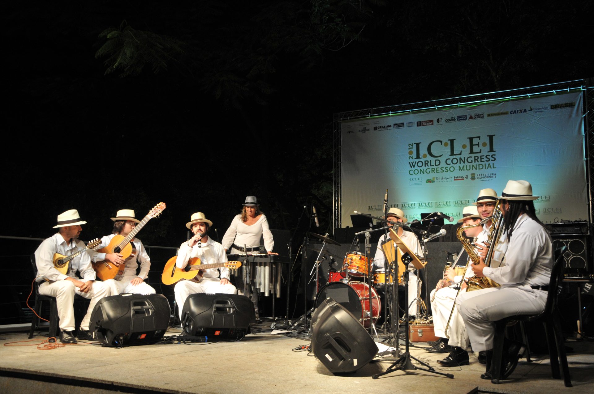 Image of the ICLEI World Congress 2012 with musicians on stage performing for attendees.