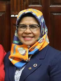 Photo of Maimunah Mohd Sharif